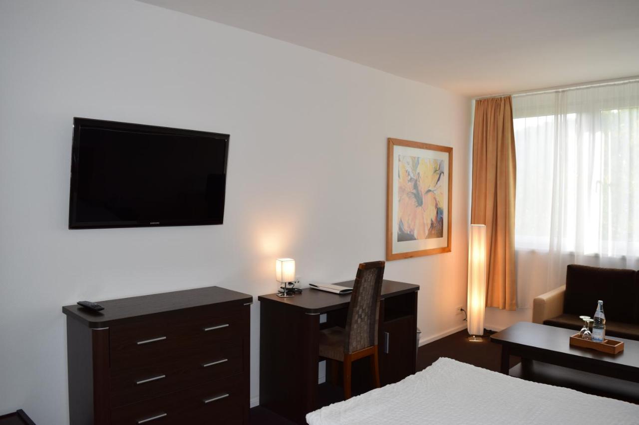 Landhotel Weisses Ross Garni Bad Brueckenau Exterior photo